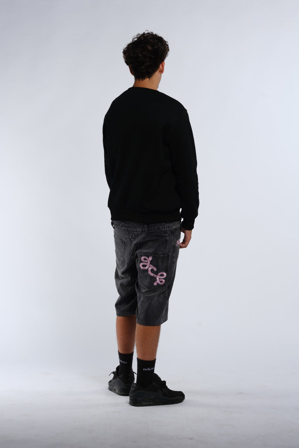 GCB — SUMMER ESSENTIAL GCB SHORT